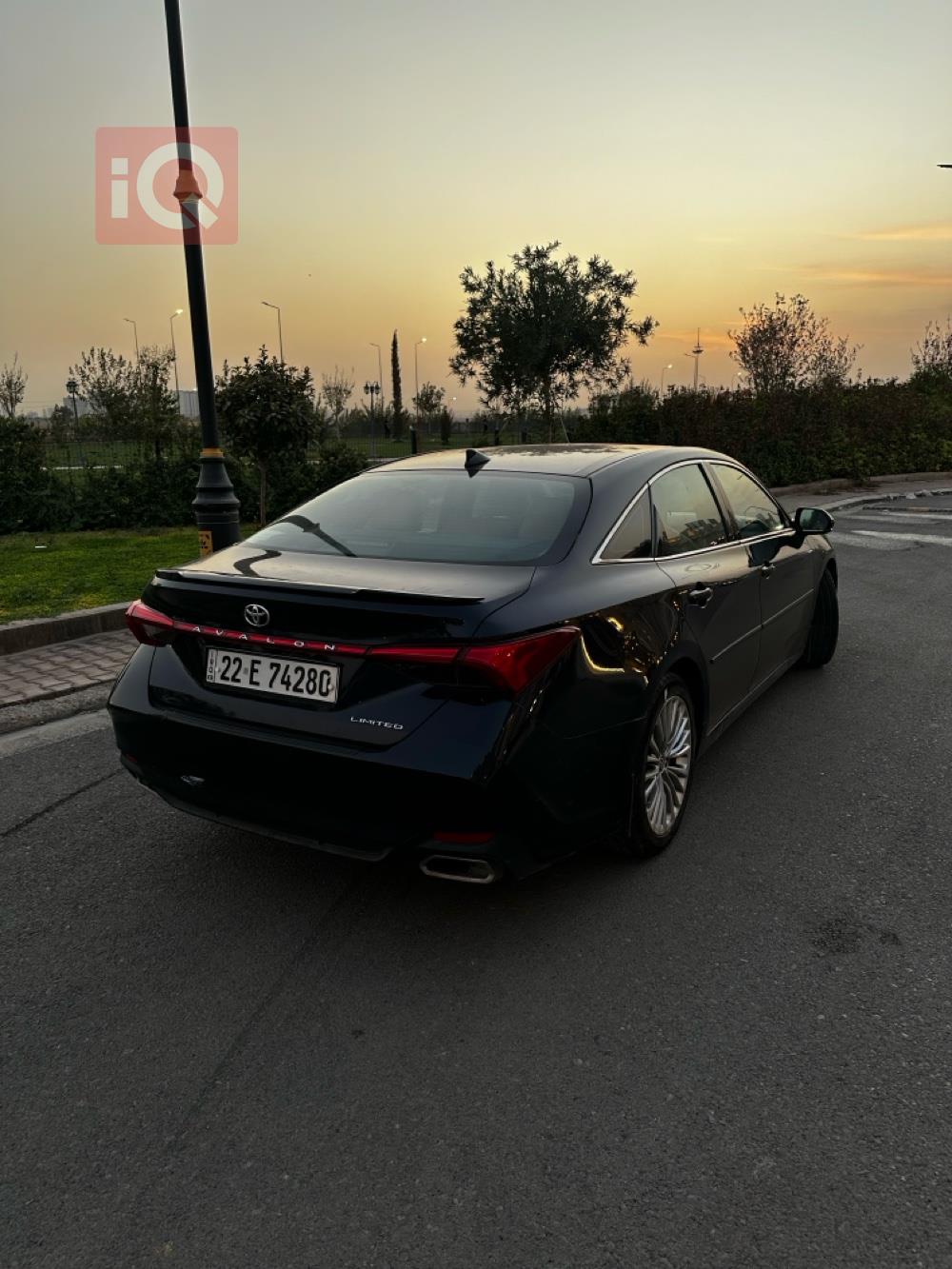 Toyota Avalon